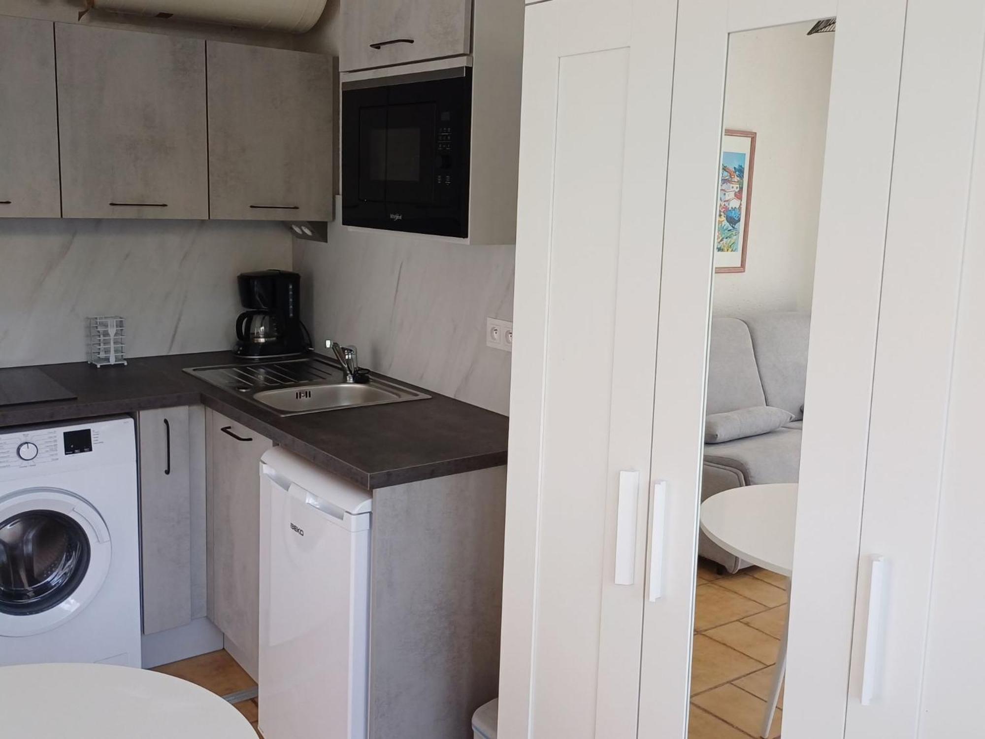 Studio Antares-1 By Interhome Cavalaire-sur-Mer Buitenkant foto